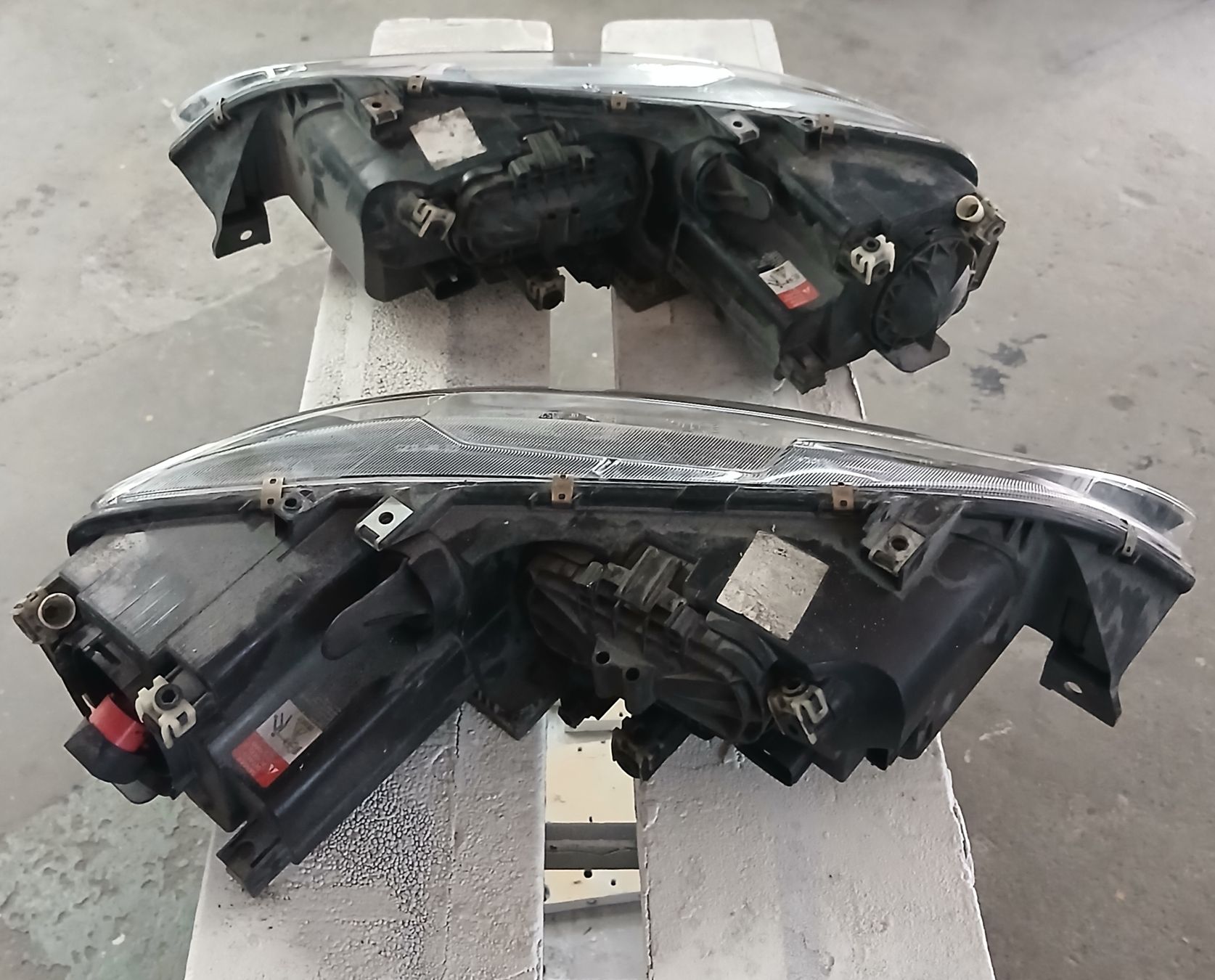 Mazda Fari: Phares Mazda 6 2002-2008 – Usato da la heutte venduto da Auto-stock 1