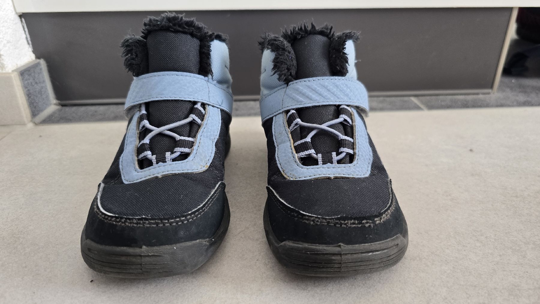 Scarpe per ragazzi: Winterschuhe Quechua gr. 26 wasserdicht – Usato da Wängi venduto da tamaso11 4