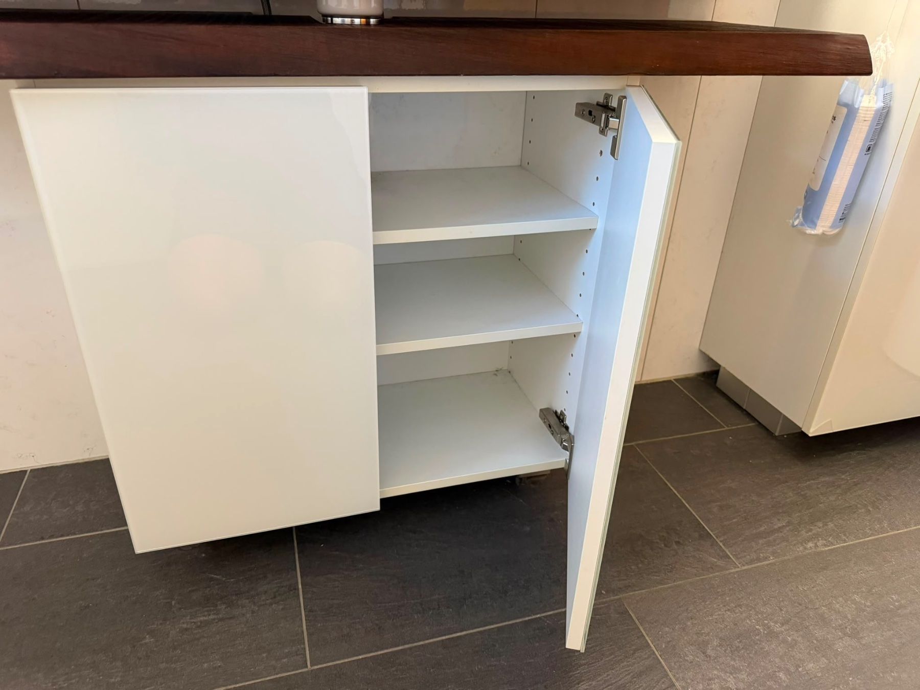 Mobili per bagno: Waschbeckenunterschrank – Usato da Kestenholz venduto da cvx_889vv 3