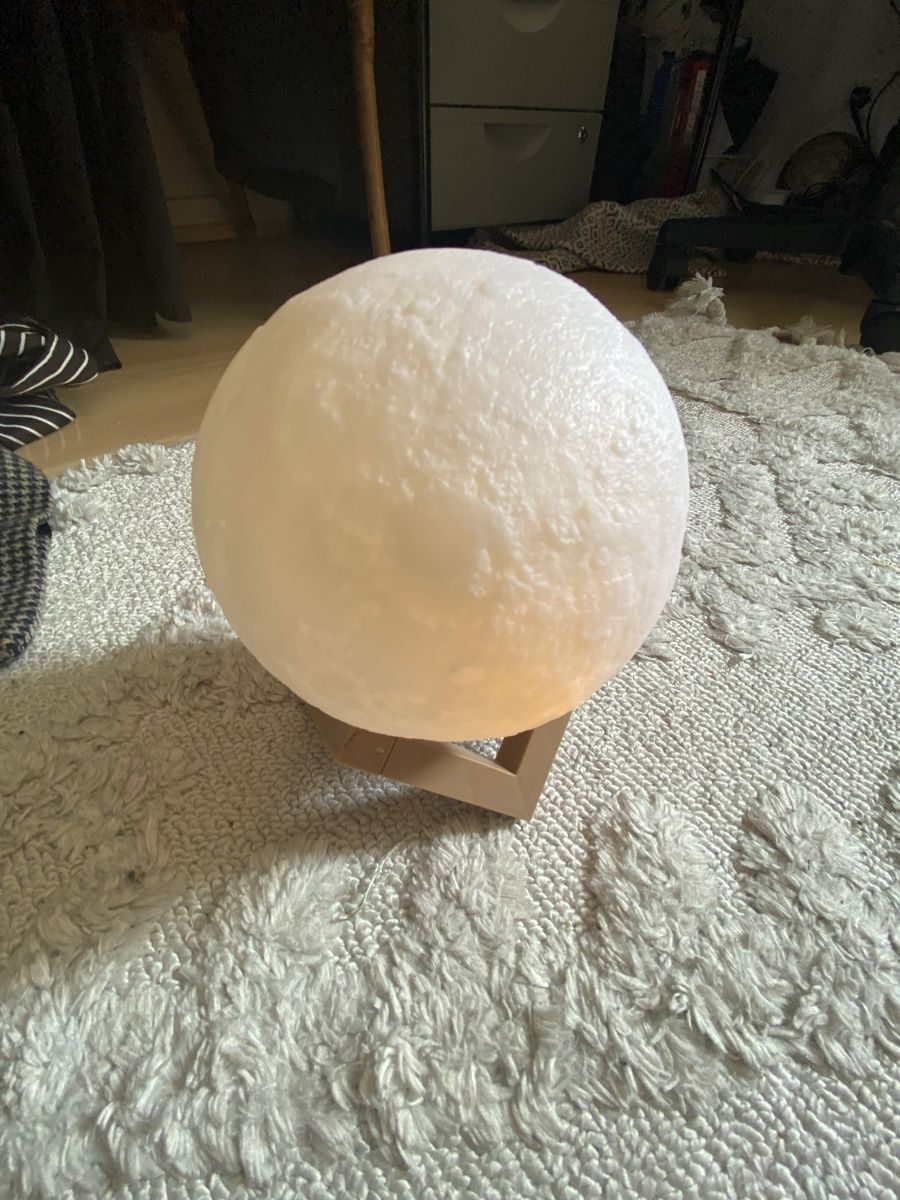 Lampade: Mondlampe  neuwertig – Usato da Basel venduto da val_t8jm 1