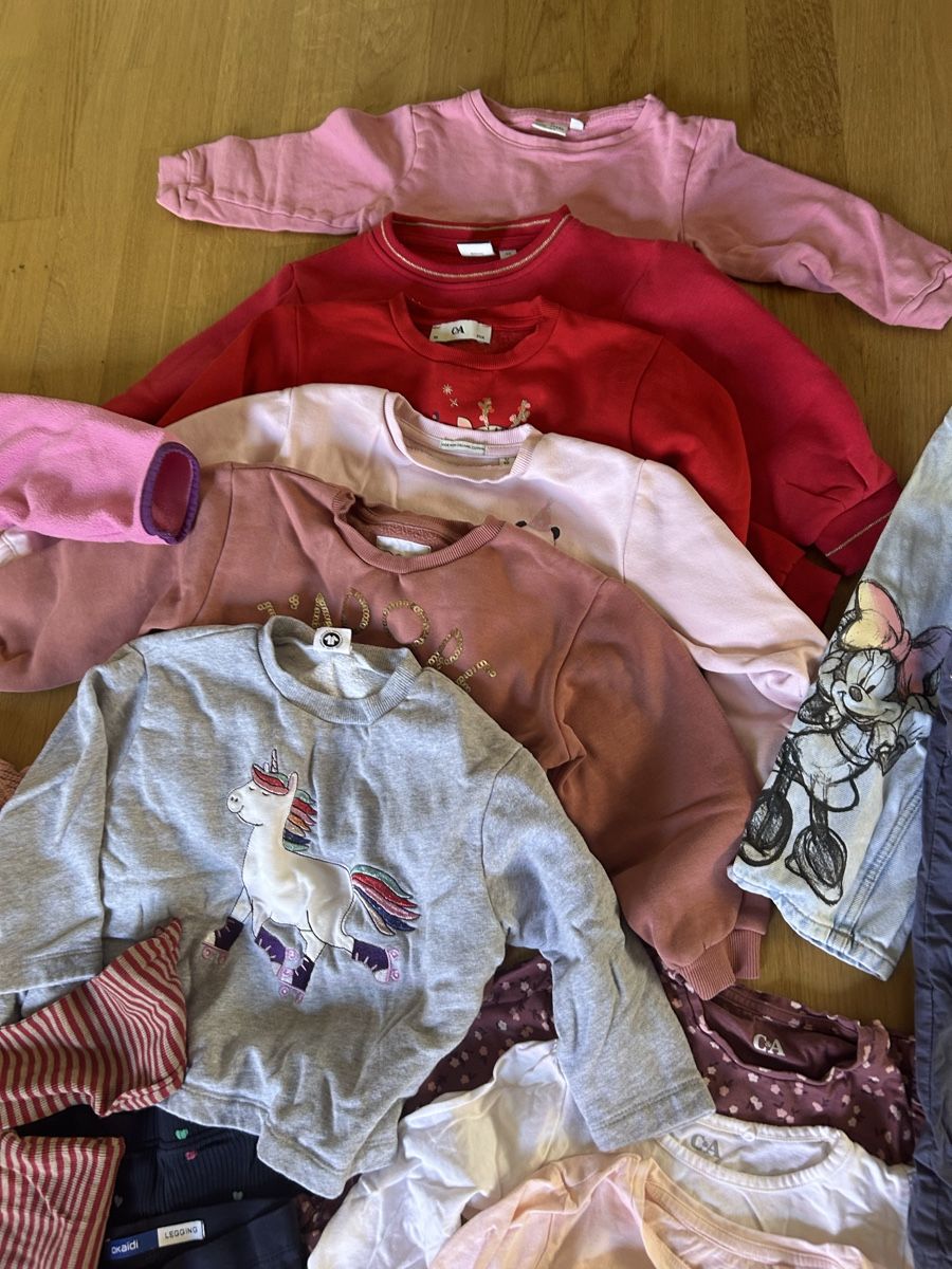Lotti & Set di vestiti: Mädchen Bekleidung Grösse 98 – Usato da Zürich venduto da Jess-Steff 2