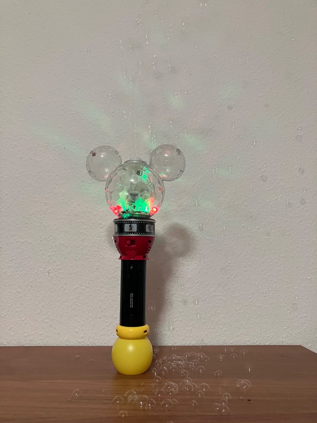 Disney Giocattoli: Mickey-Mouse-Seifenblasenstab ( Disney) – Usato da Adliswil venduto da E.A.M 7