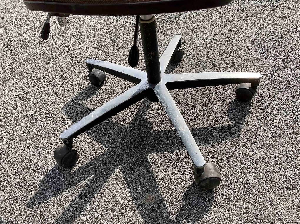 Sitag Sedie: Ancienne chaise Sitag – Usato da Ardon venduto da a_laroyale 3