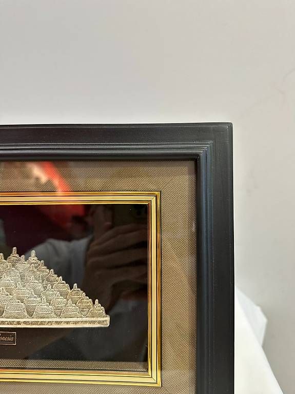 Poster & Bilder: Reliefbild "Borobudur Temple" aus Java, Indonesien 41 x 24 c – Gebraucht aus Obernau von Arche_Noah_Brocki 3