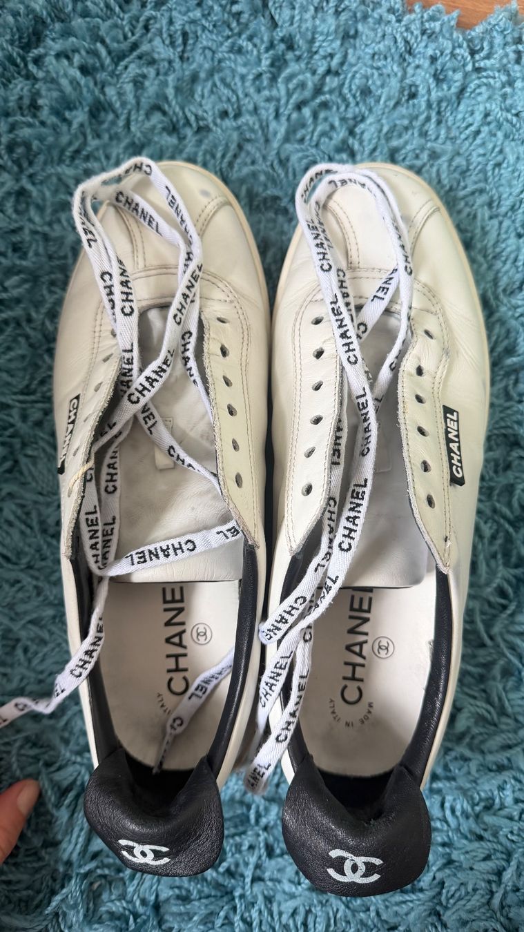 Chanel Scarpe da donna: Chanel sneakers size 39 – Usato da Kloten venduto da liu_65tx