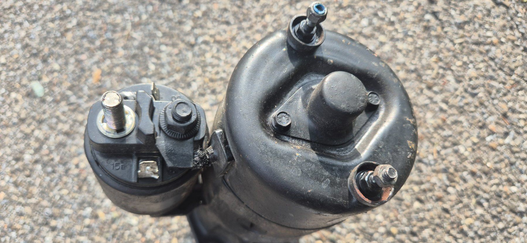 Volkswagen Tutti pezzi di ricambio auto: VW Golf 1 Anlasser Automatikgetriebe. – Usato da Riggisberg venduto da Mahali04 3