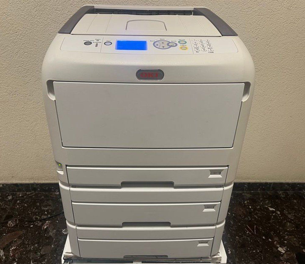 Oki Stampanti: Oki C841dn, A3/A4 Color Duplex / Netzwerk / USB Drucker – Usato da Glattbrugg venduto da copytron 1