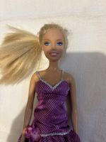 Barbie Puppe, lila Kleid mit Blumen, Top Zustand, neu!