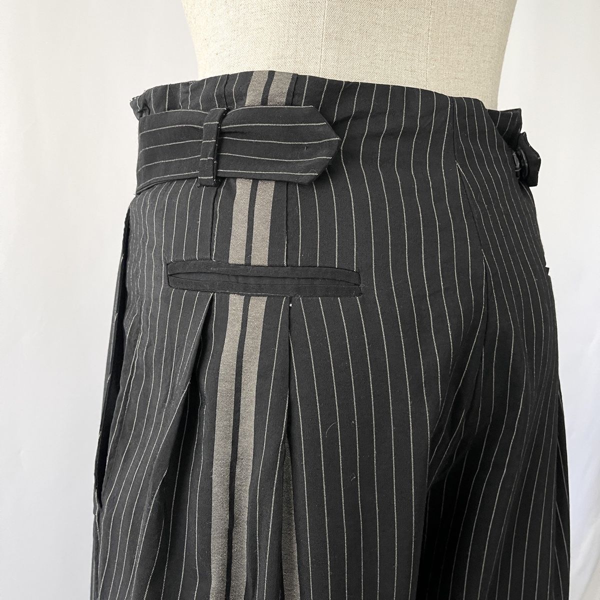 Pantaloni: ALEKSANDR MANAMIS Pants – Nuovo (secondo la descrizione) da Emmen venduto da Avviivva_Com2023 4