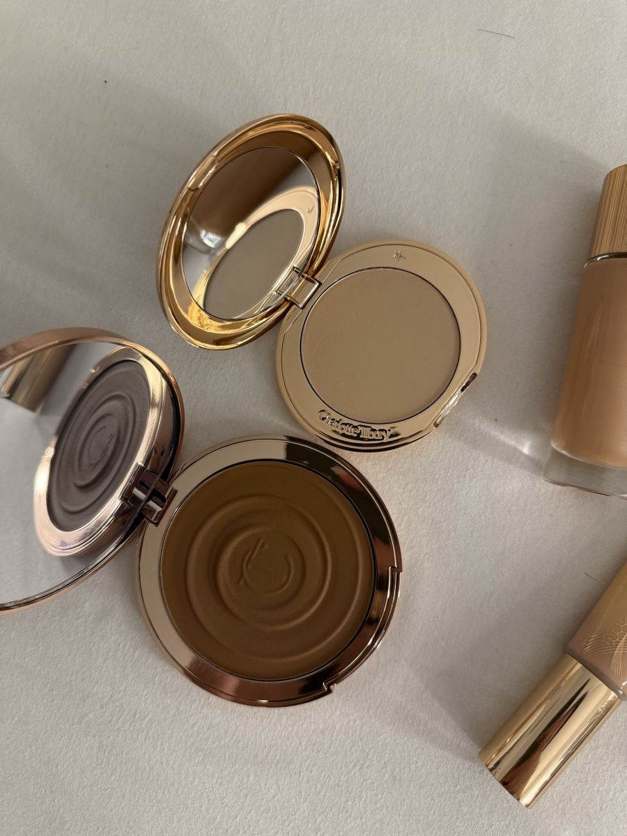 Charlotte Tilbury Make-up: Charlotte Tilbury Make Up Set, Puder, Bronzer, Foundation – Nuovo (secondo la descrizione) da Dietlikon venduto da lizz.yy 3