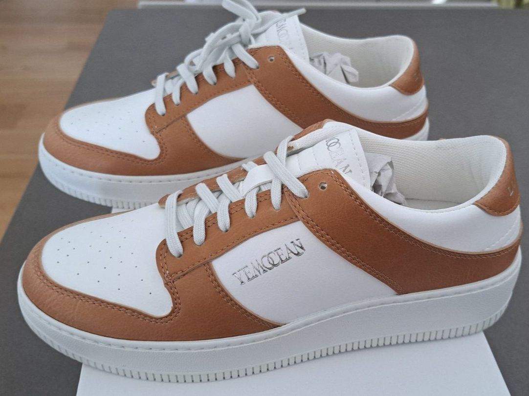 Scarpe da uomo: Y23 vegan Maisleder Sneaker – Nuovo e nell'imballaggio originale da Müllheim Dorf venduto da Miss_suisse 2