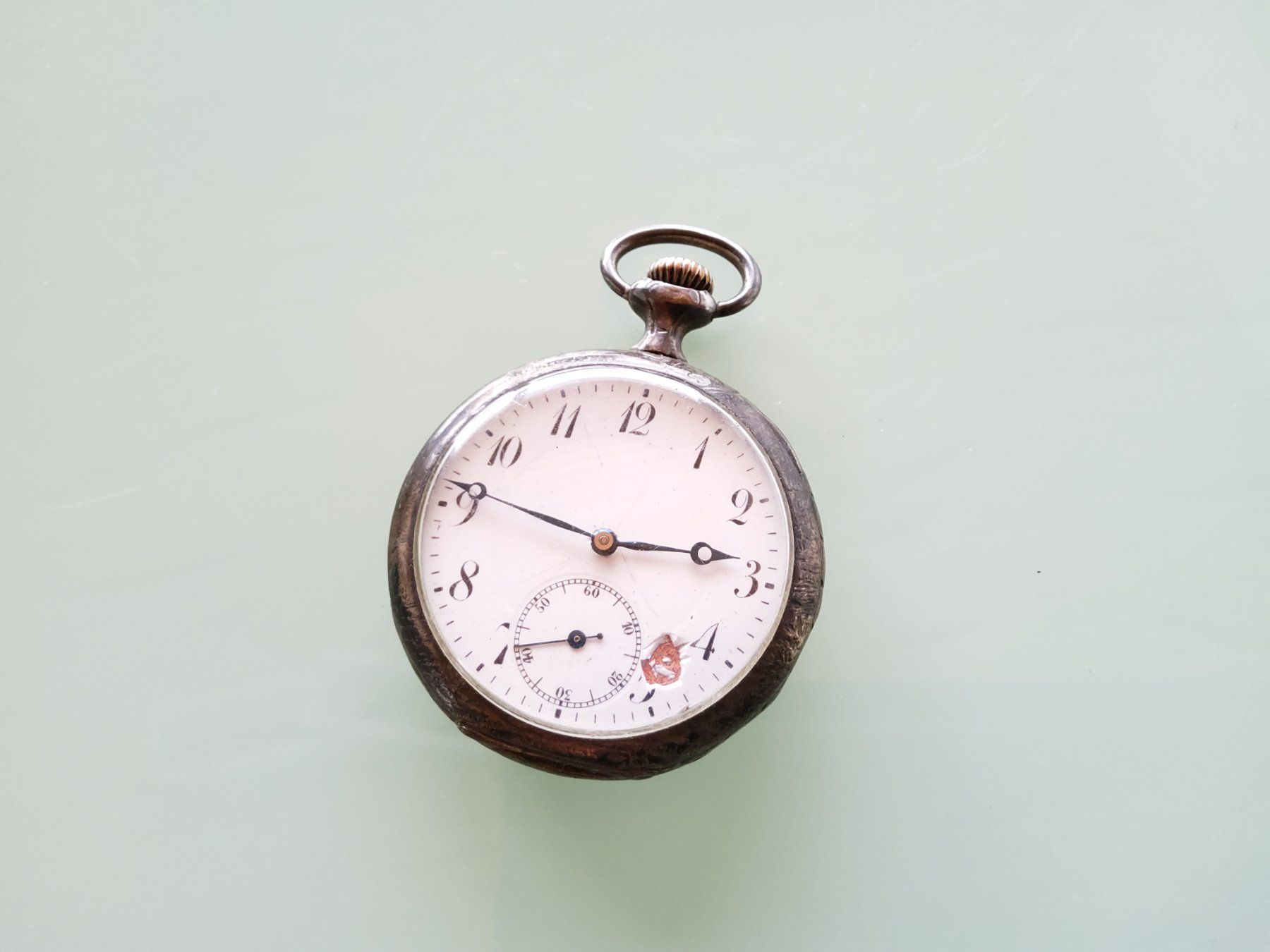 Uhren: Montre de poche mécanique en argent  – Defekt aus Malleray von Broc-Mo