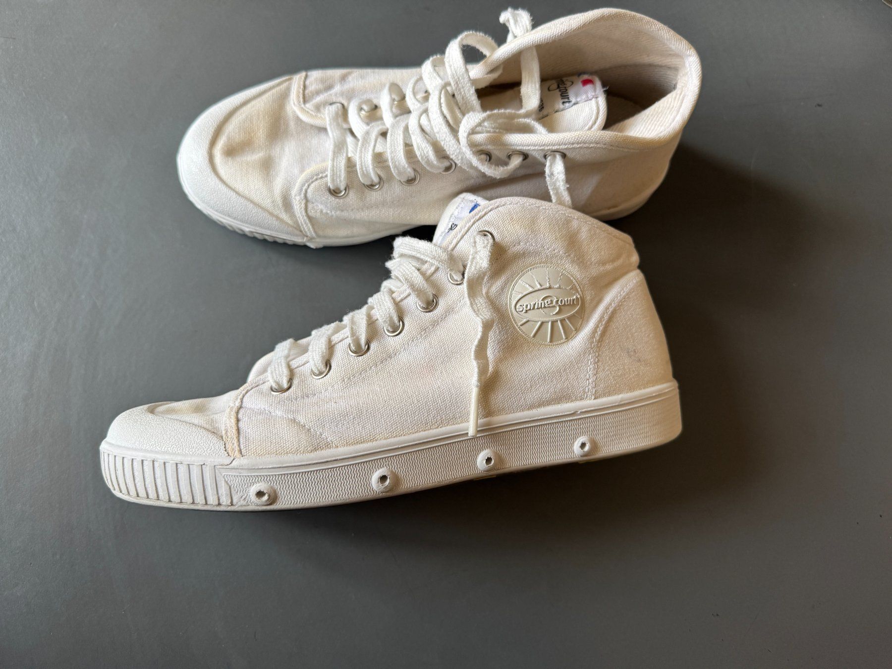 Damenschuhe: Springcourt, weiss, 40 – Gebraucht aus Zürich von Mlkw 1