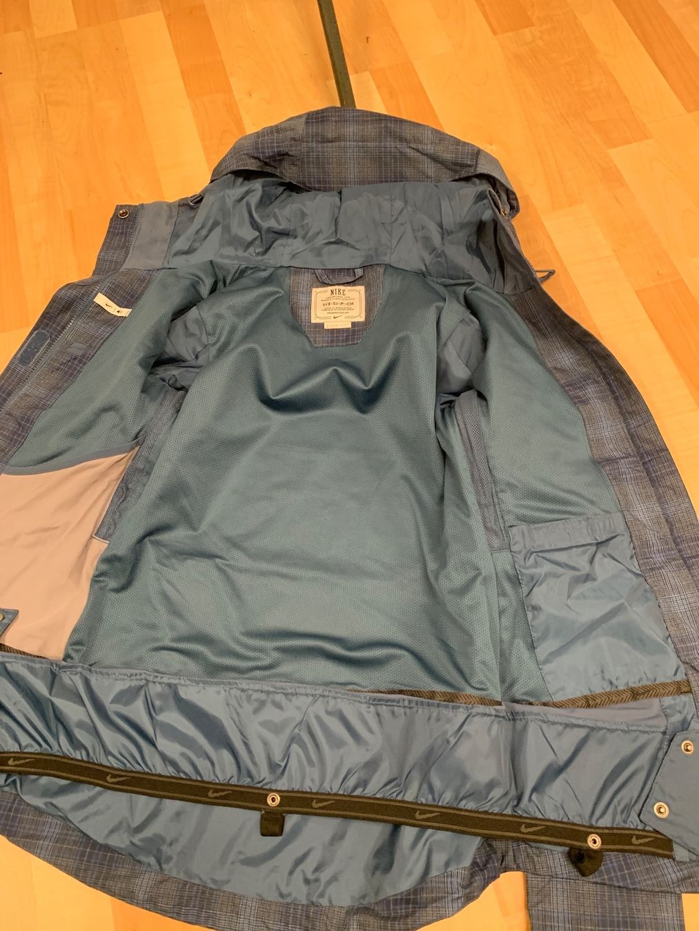 Nike Giacche: Nike Neu Skijacke Gr S – Nuovo e nell'imballaggio originale da Oberweningen venduto da Jogi2 5