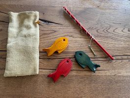 Hochwertiges Retro Holzspielzeug Angelspiel Fische fangen
