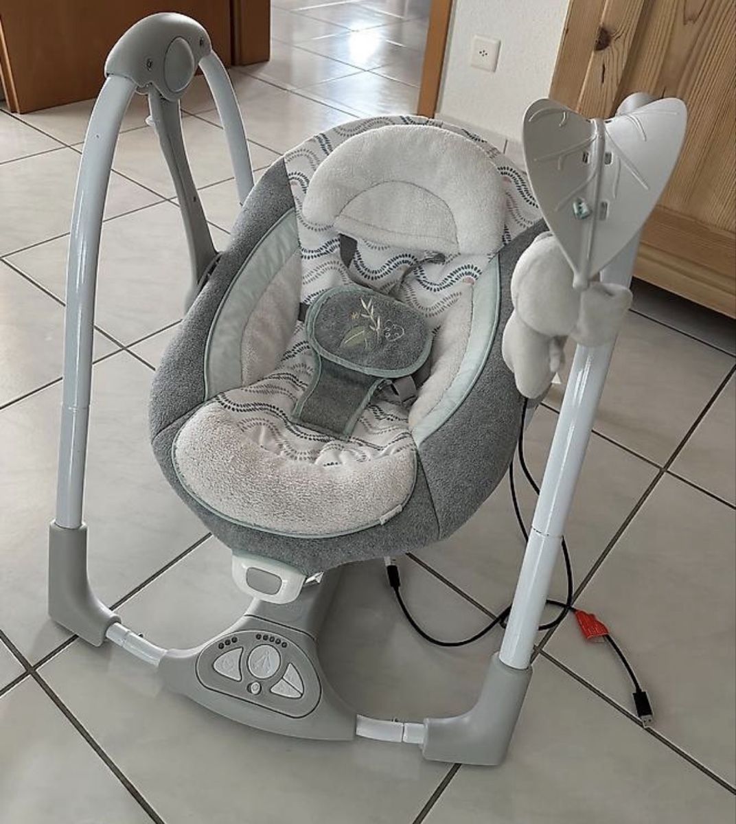 Wippen & Schaukeln: Baby Swing Wippe  – Gebraucht aus Widnau von ron_d9b6