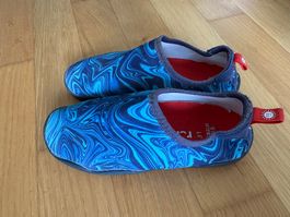 Reima water shoes size 31