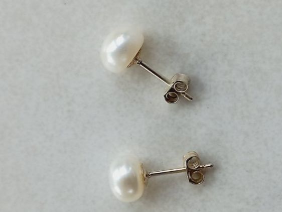 Boucles d'oreille: Perlen Ohrstecker Silber 925 – Neuf avec emballage d'origine à Winistorf par acreativ2