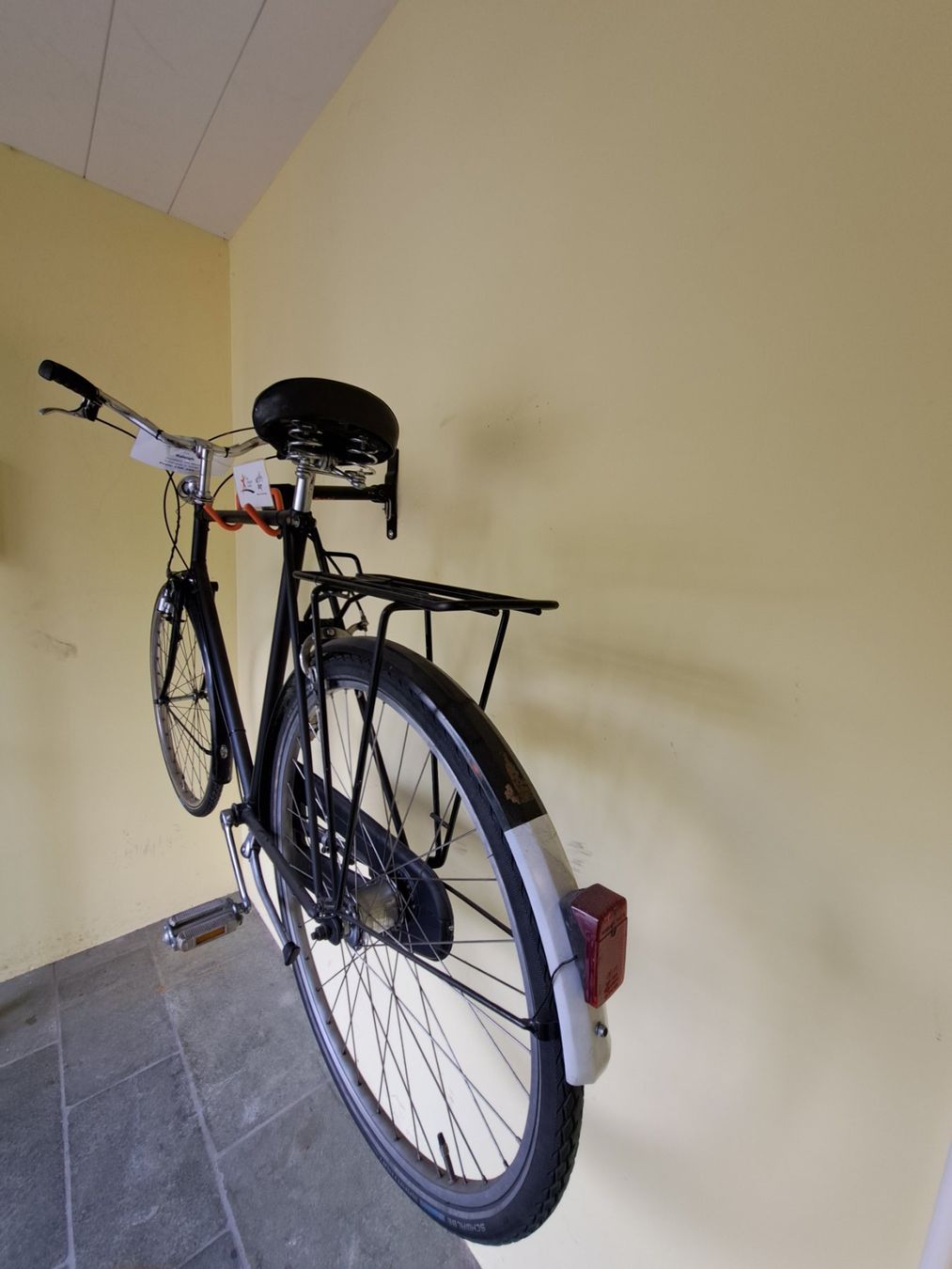 Raleigh Biciclette: Raleigh Oldtimer Velo, frisch revidiert – Usato da Glarus venduto da VeloShop_Glarus 1