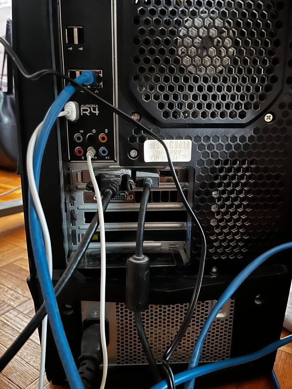 Alienware Sonstiges zu Computer & Netzwerk: Ordinateur Alienware Aurora R4 – Gebraucht aus Prilly von  8