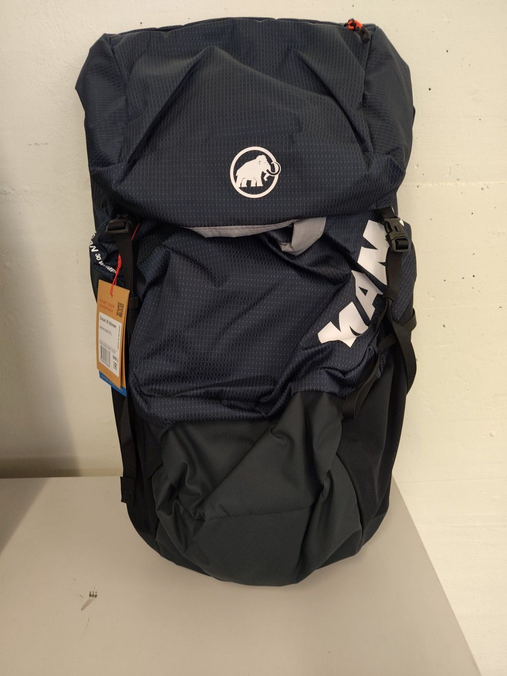 Mammut Zaini: Mammut - Ducan 30 marine-black 30 L – Nuovo e nell'imballaggio originale da Dällikon venduto da Retouren_Resale