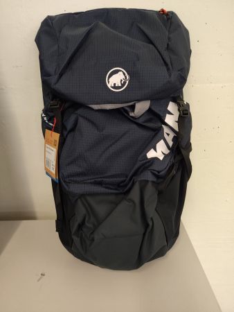 Mammut - Ducan 30 marine-black 30 L