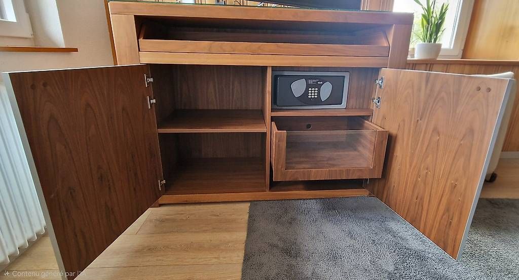 Credenze: Buffet / secrétaire  – Usato da Remaufens venduto da Misy 2