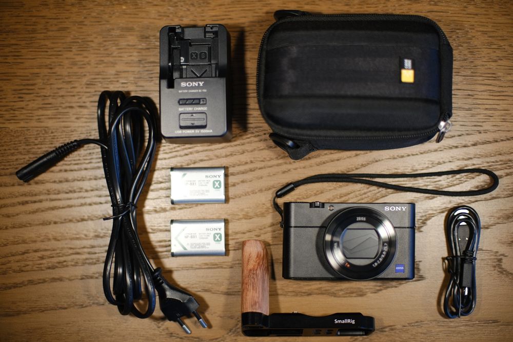Câmera Digital Sony Cyber-shot Dsc-rx100 V M5 4k Wifi Nfc Af - R$ 5.300,00 em Mercado Livre