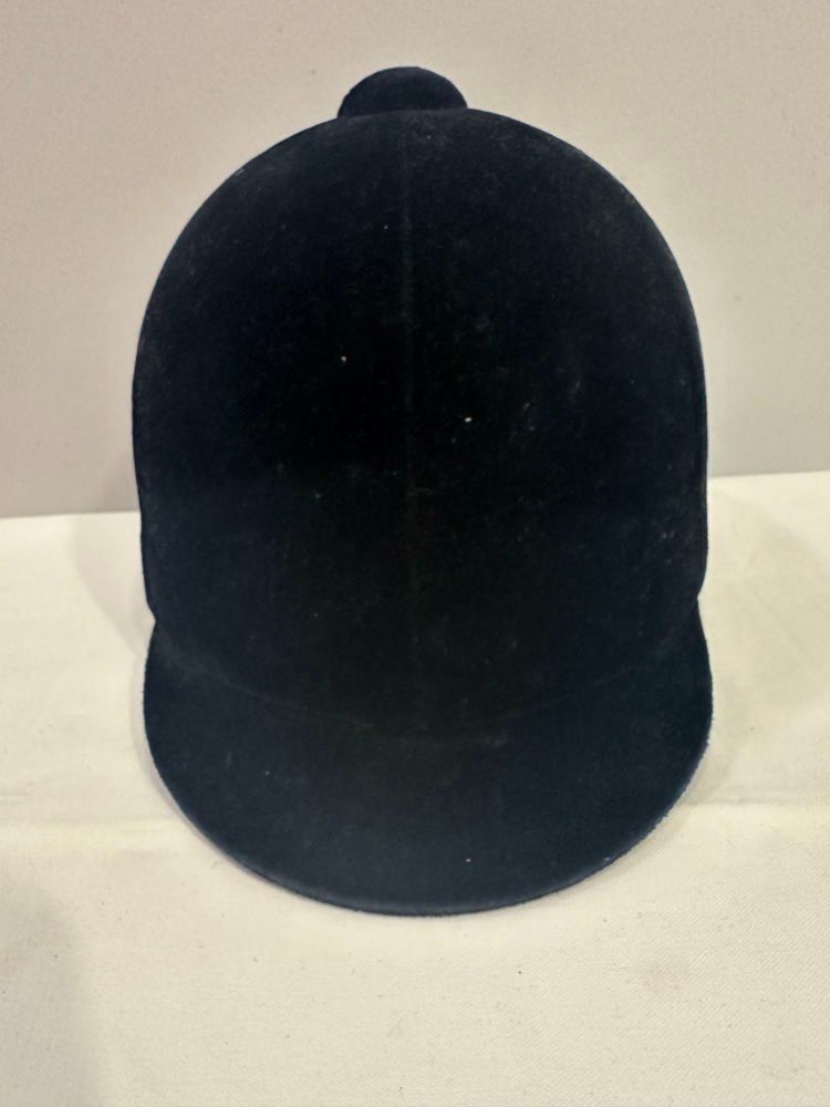Helme: Reiterhelm Von Euro Wembley – Gebraucht aus Obernau von Arche_Noah_Brocki 1