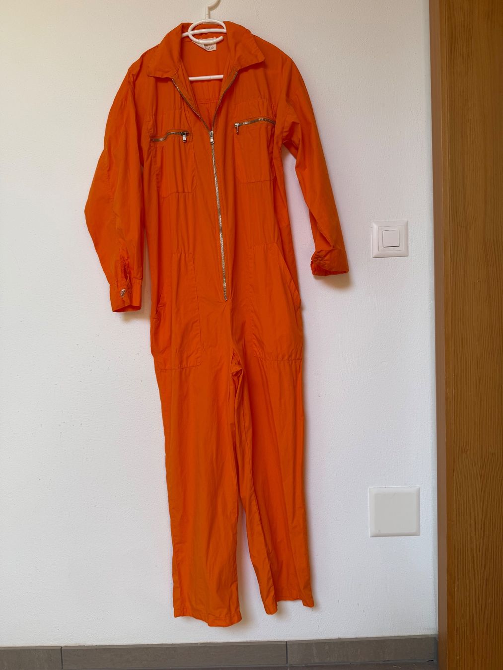 Jumpsuits: Leichter Jumpsuit – Neu (gemäss Beschreibung) aus Sigriswil von ck56