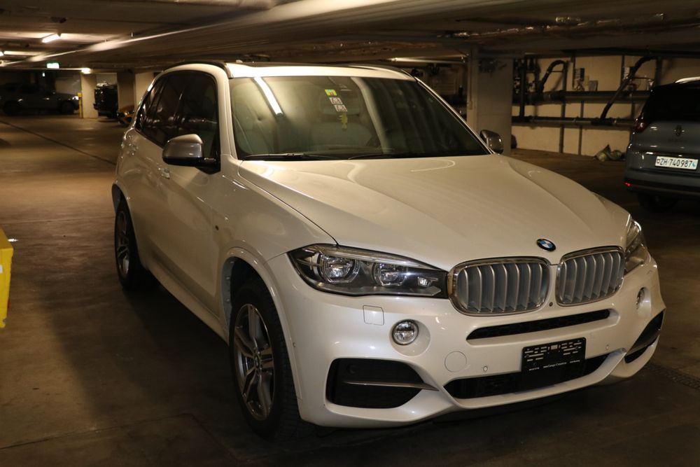 BMW X5 M50d