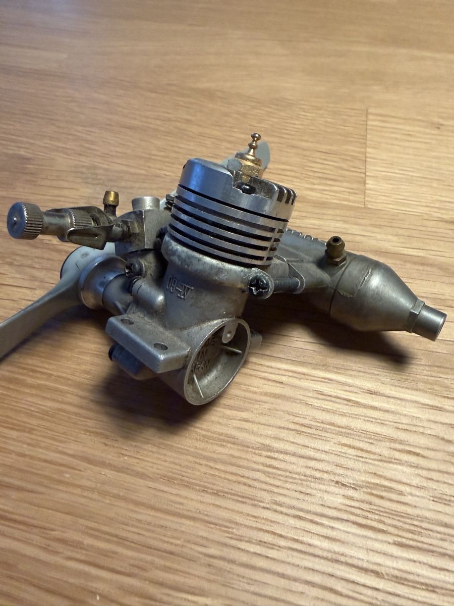 Motori: Enya Modellmotor SS-Modell mit Propeller – Usato da Rorschach venduto da mar_nl6c 2