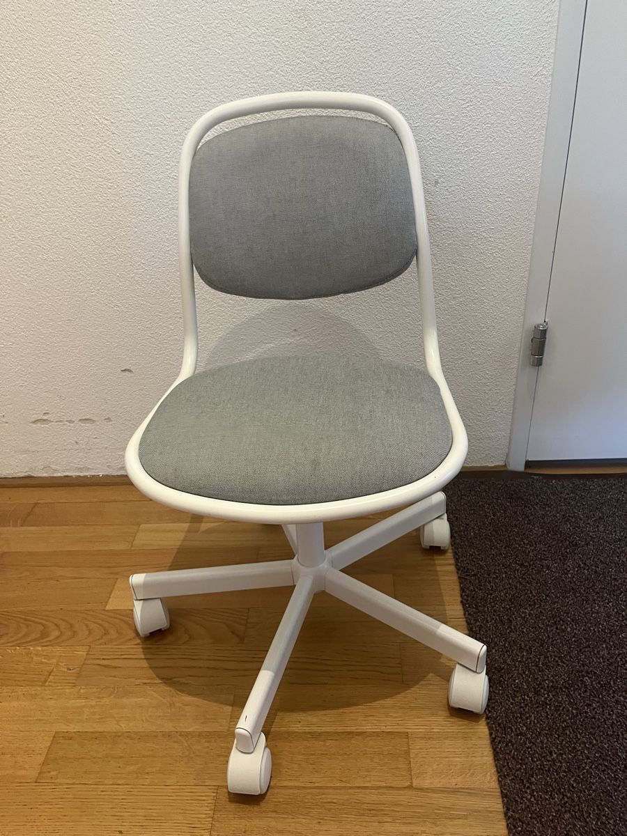Ikea Sedie: Schreibtischstuhl  Kinder Ikea ÖRFJÄLL – Usato da Pfäffikon SZ venduto da Marroni22