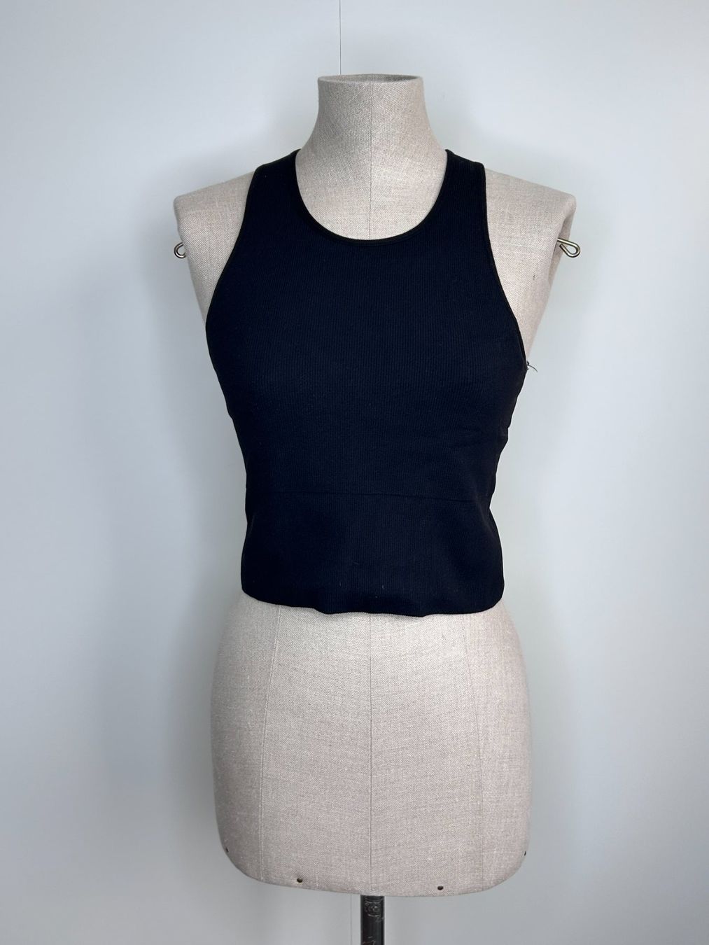 H&M Tops: H&M Sport Top – D'occasion à St. Gallen par look-twice
