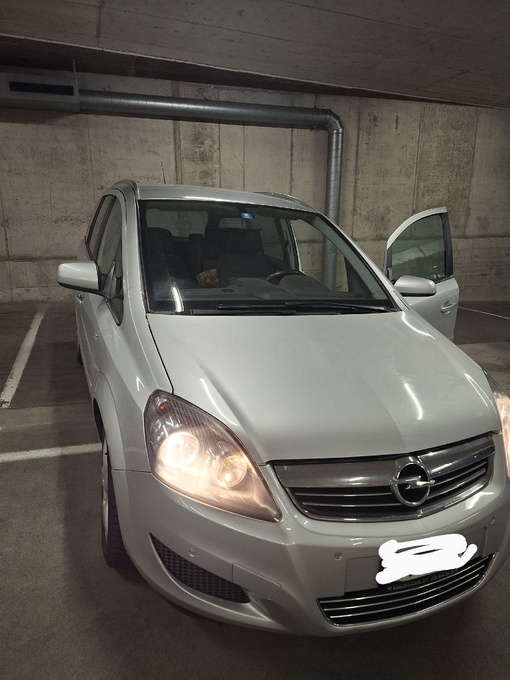 Opel Automobili: Opel Zafira B19TD – Usato da Hombrechtikon venduto da 20soschoen12