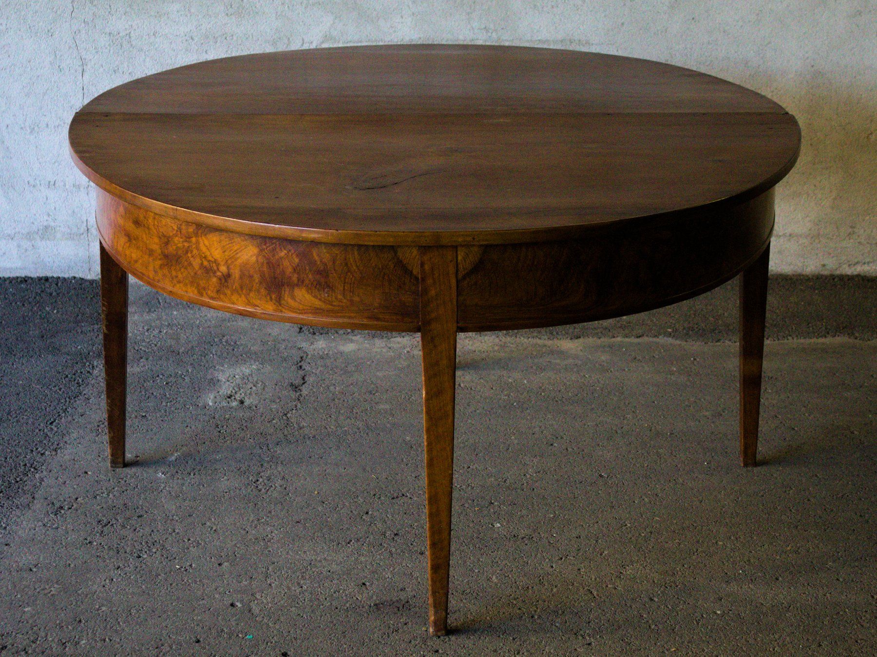 Tavoli: Grande table demi-lune – Usato da Les Mayens-de-Sion venduto da valbroc 8