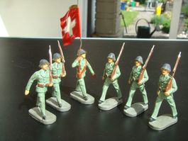 6 Figuren Elastolin & Lineol Schweizer Armee uralt