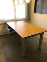 Schöner Esstisch mit Schublade Shabby-Look