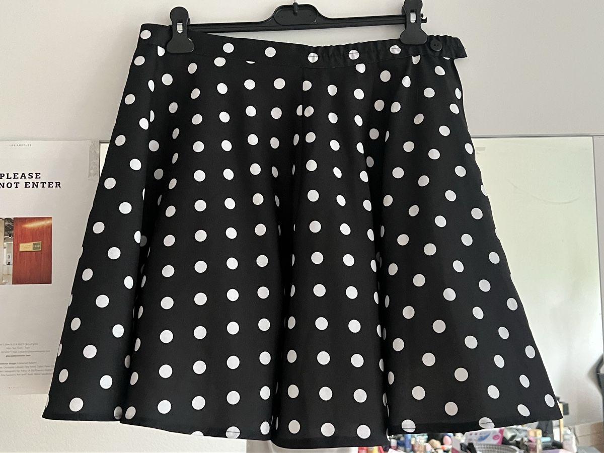 Jupes: polkadots rock  – D'occasion à Orpund par mar_68sp