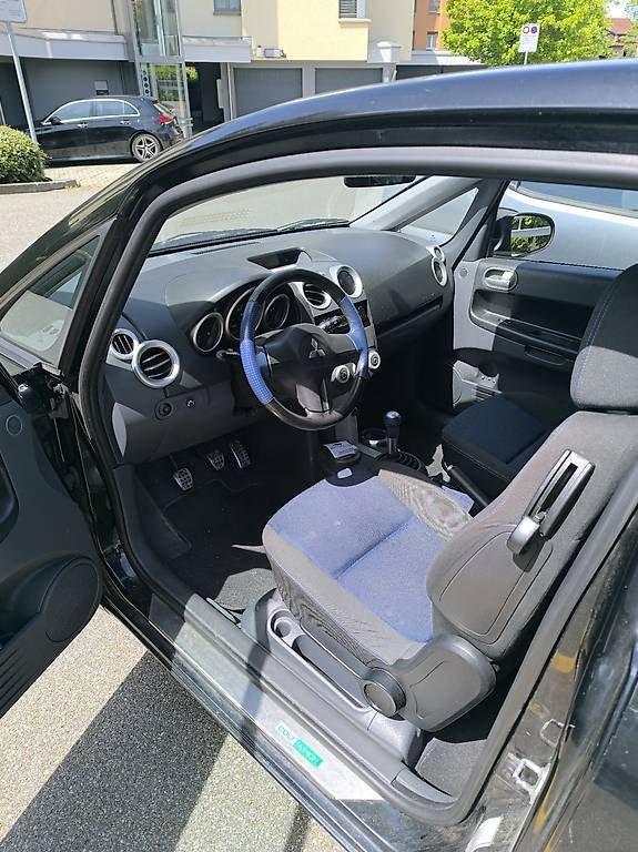 Automobili: Mitsubishi Colt frisch ab MFK – Usato da Trachslau venduto da schnupii 2