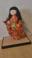 Japanische Kimekomi-Puppe