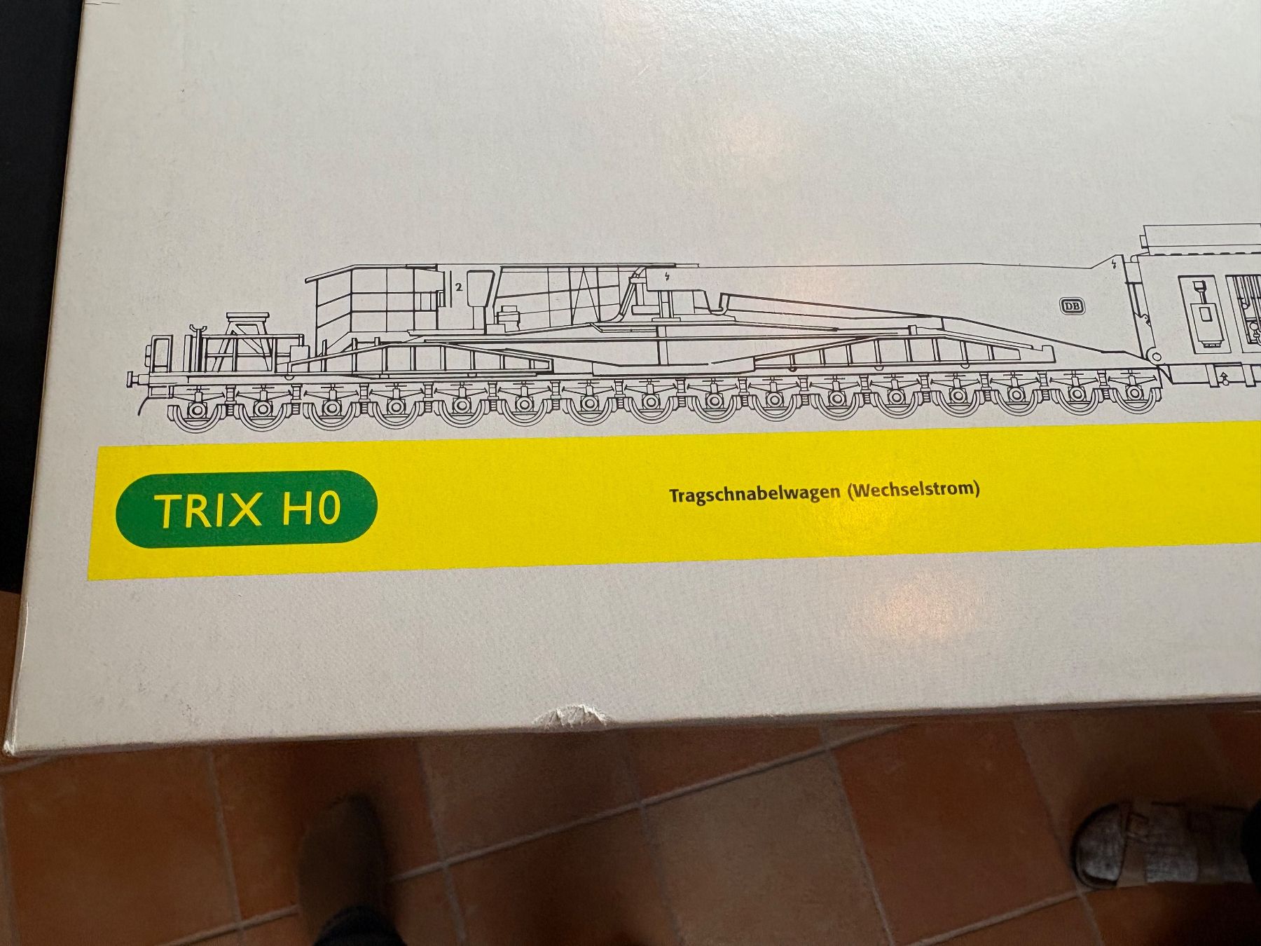 Trix Modelleisenbahnen: Trix DB Tragschnabelwagen H0 – Neu und originalverpackt aus Forch von Hanimann-Robinson 2