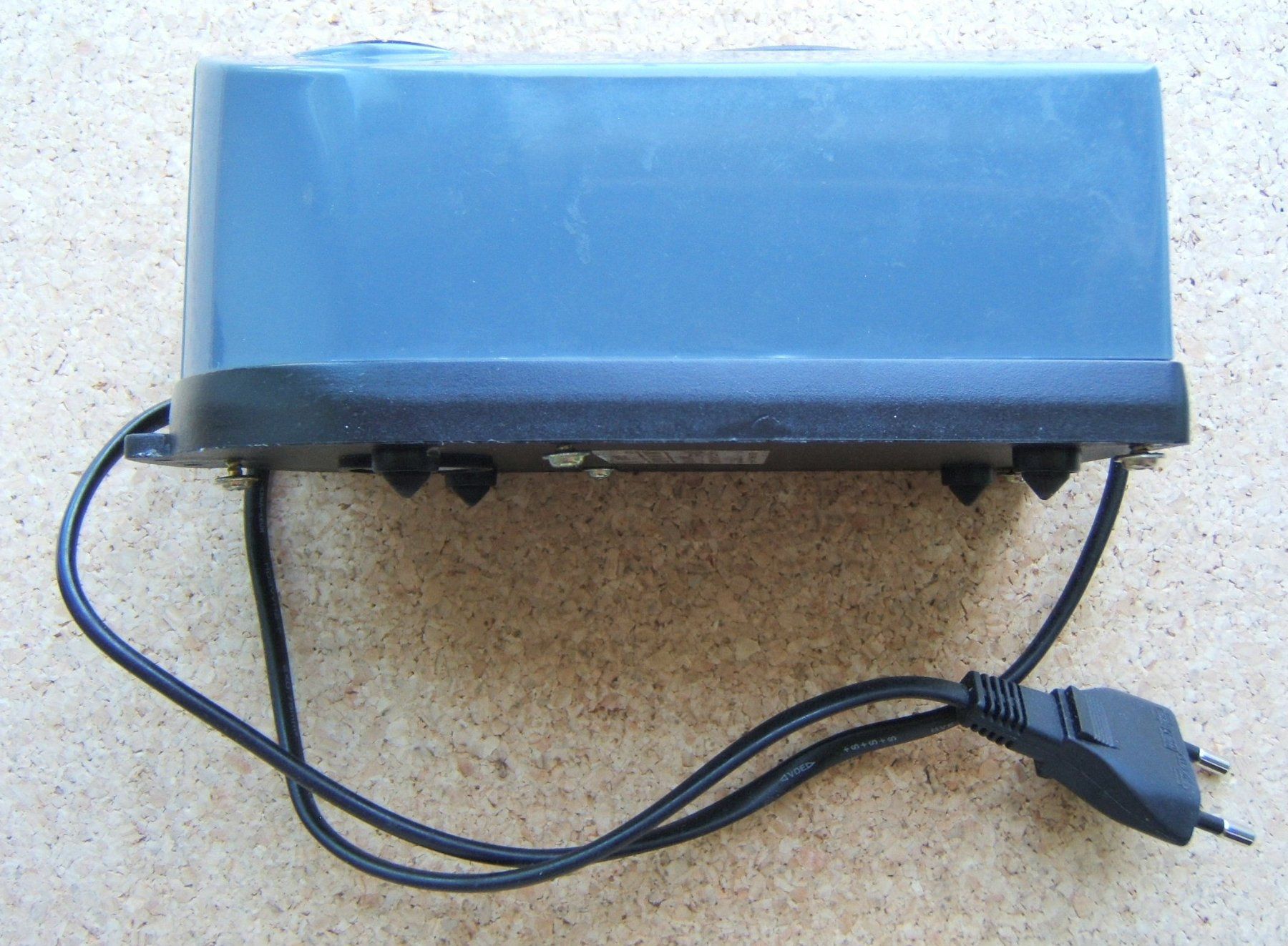 Pumpen: ATMAN AQUARIUM LUFTPUMPE – Gebraucht aus Brunnen von Nonne04 2