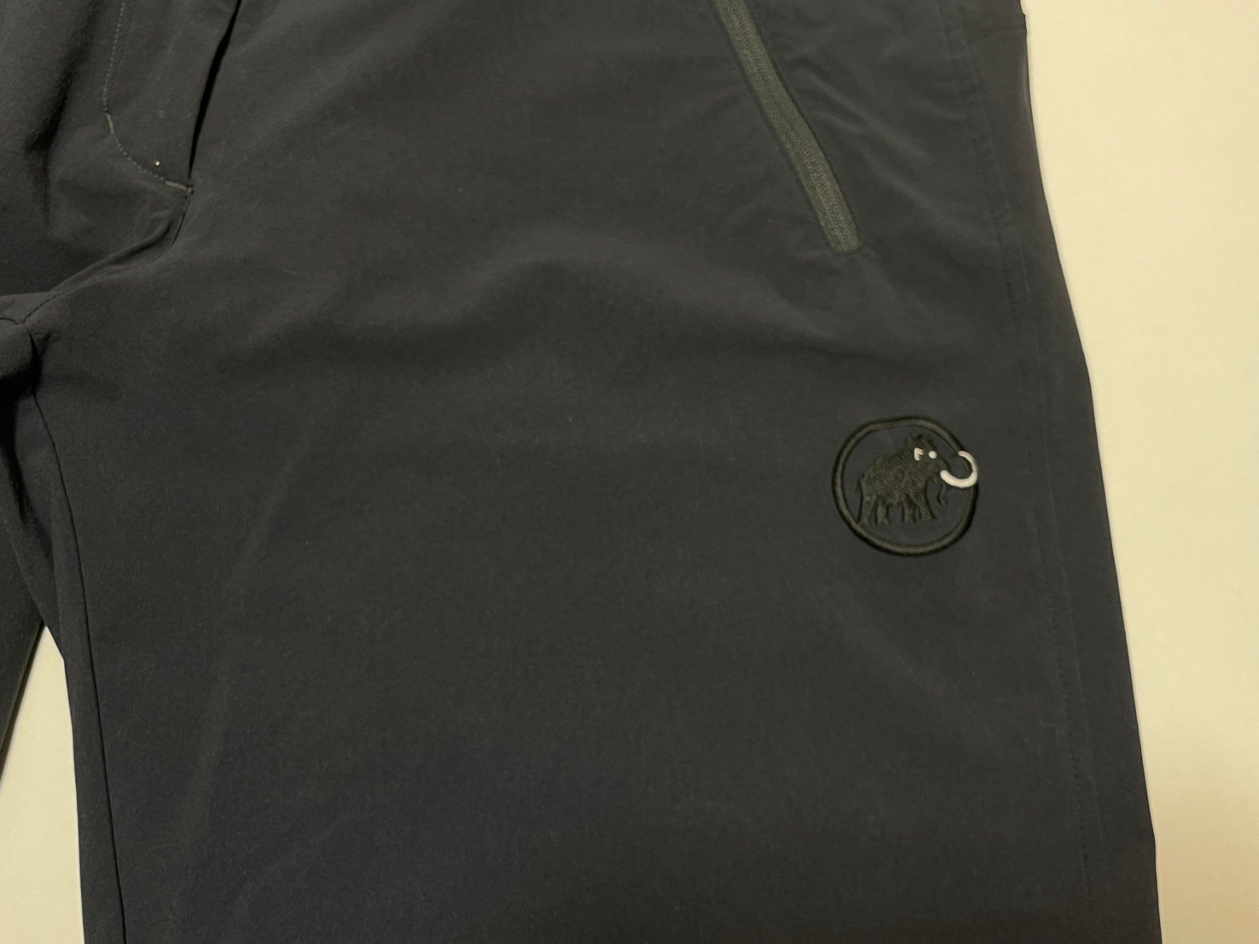 Mammut Pantaloni: Mammut Light Trekking Pant Sz 40 – Usato da Zürich venduto da le_souk 2