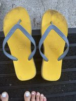 Sommerliche Flip Flops, gelb, Grösse 43/44, gebraucht!