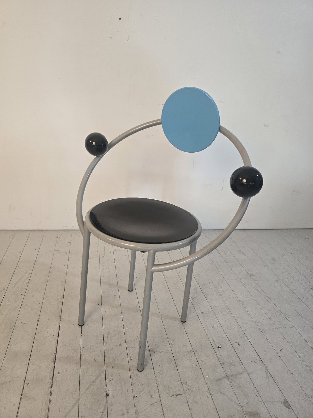 Sedie: Memphis First Chair von Michele De Lucchi – Usato da Untersiggenthal venduto da babette0815 2