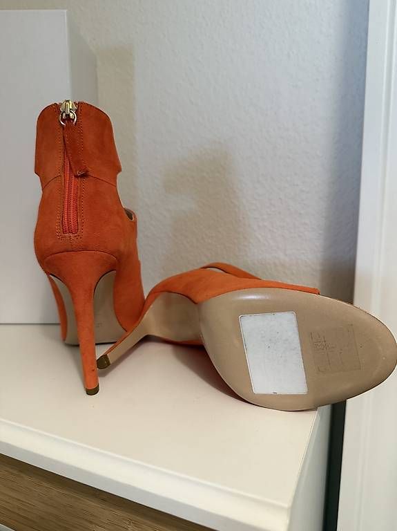 Scarpe da donna: Hugo Boss  – Usato da Basel venduto da Jador01 3