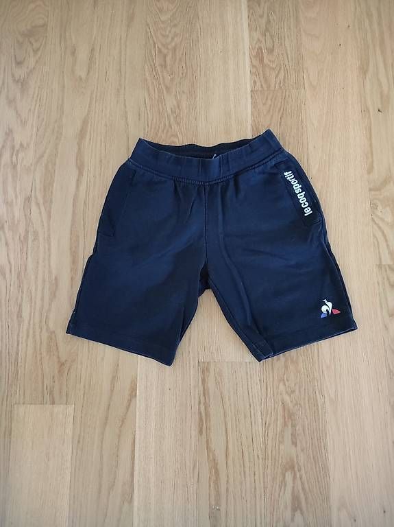Hosen: Shorts in Gr.134 – Gebraucht aus Zürich von svi_dkg2