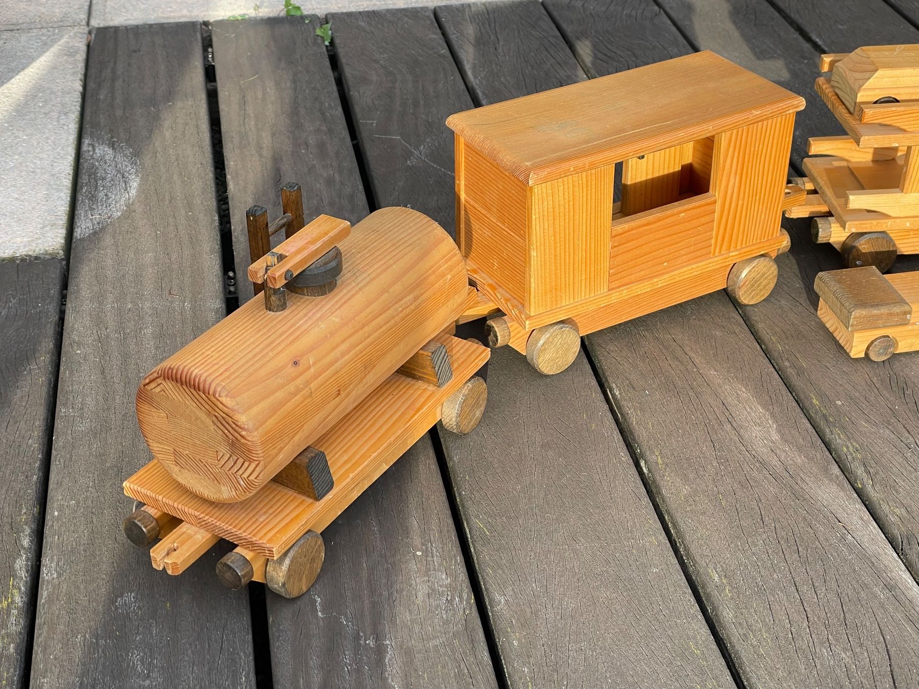 Giocattoli: Holz Eisenbahn mit Krokodil Lok – Usato da Hünibach venduto da Huema 3