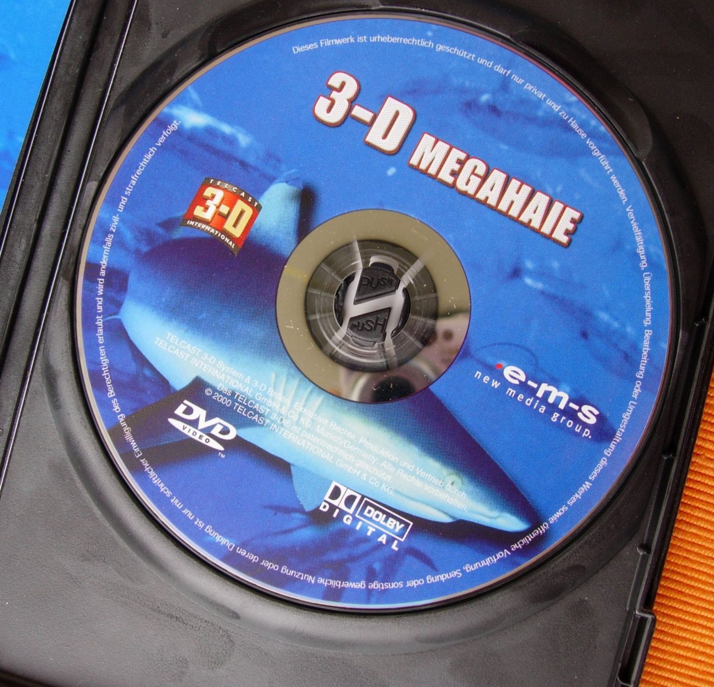 Alle DVDs: MEGAHAIE - 3-D - DVD - FILM – Gebraucht aus Basel von Grbina64 3